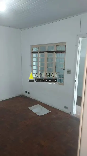 Casa com 2 quartos à venda em Taboão, Diadema - SP - imagem 4 Foto 4 de Casa com 2 quartos à venda em Taboão, Diadema - SP