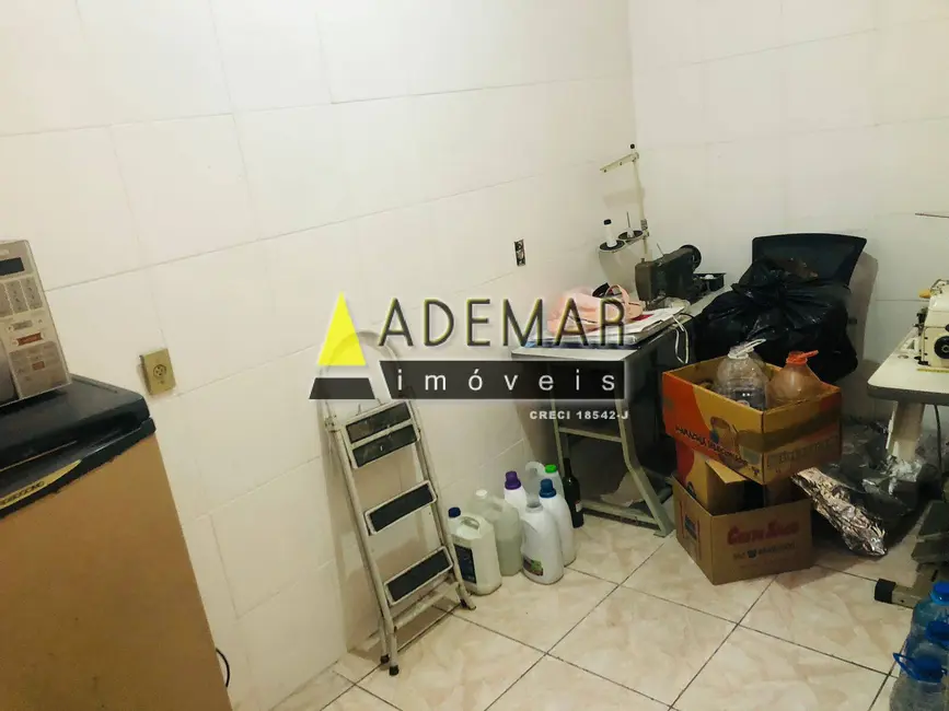 Foto 3 de Casa com 3 quartos à venda, 150m2 em Conceição, Diadema - SP