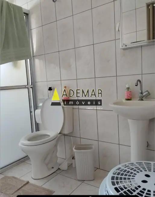 Foto 6 de Casa com 3 quartos à venda, 252m2 em Casa Grande, Diadema - SP