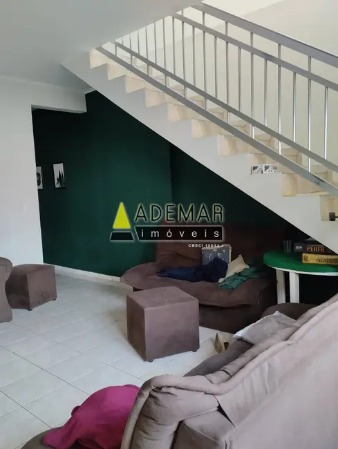 Foto 5 de Casa com 3 quartos à venda, 252m2 em Casa Grande, Diadema - SP