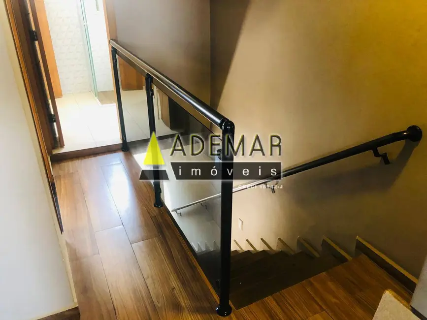 Foto 9 de Casa com 4 quartos à venda, 250m2 em Conceição, Diadema - SP