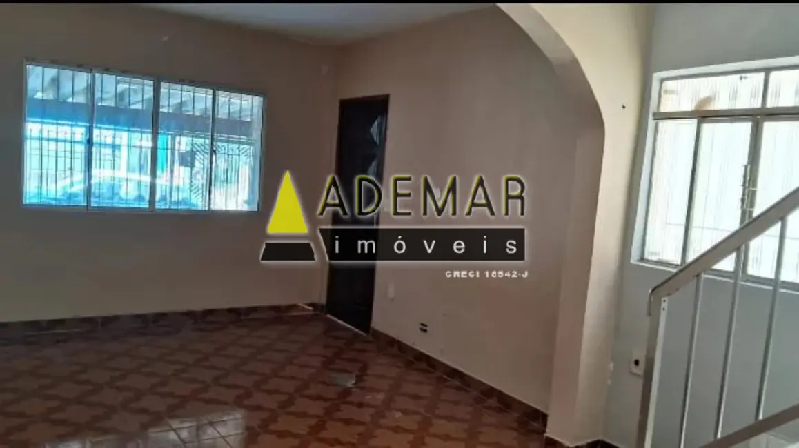 Foto 6 de Casa com 4 quartos à venda, 300m2 em Taboão, Diadema - SP