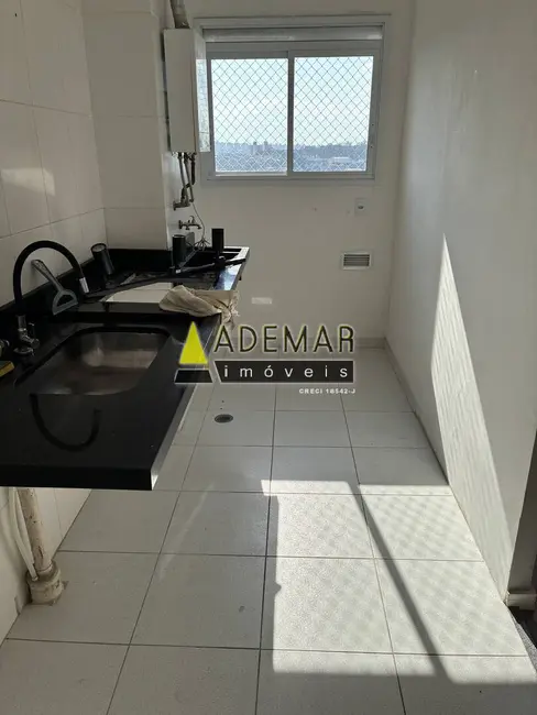 Foto 8 de Apartamento com 2 quartos para alugar, 44m2 em Piraporinha, Diadema - SP