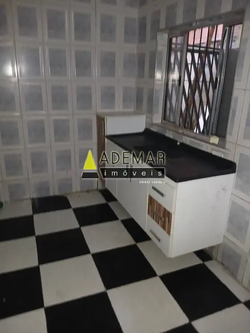 Foto 2 de Casa com 2 quartos à venda, 70m2 em Piraporinha, Diadema - SP