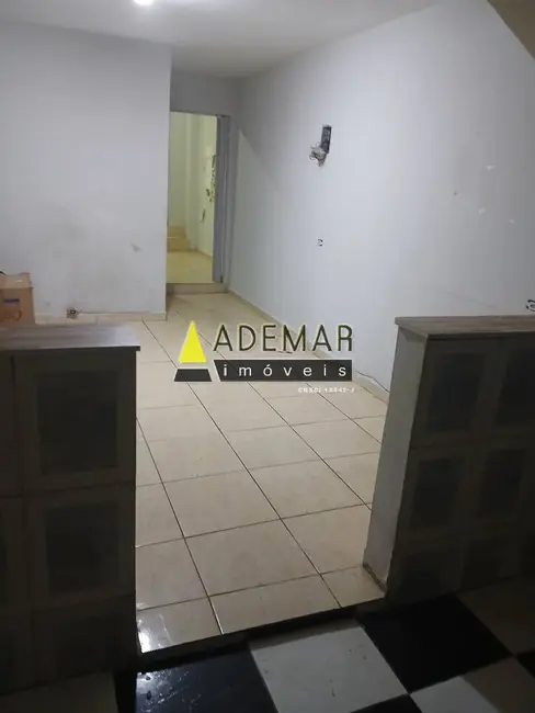 Foto 4 de Casa com 2 quartos à venda, 70m2 em Piraporinha, Diadema - SP