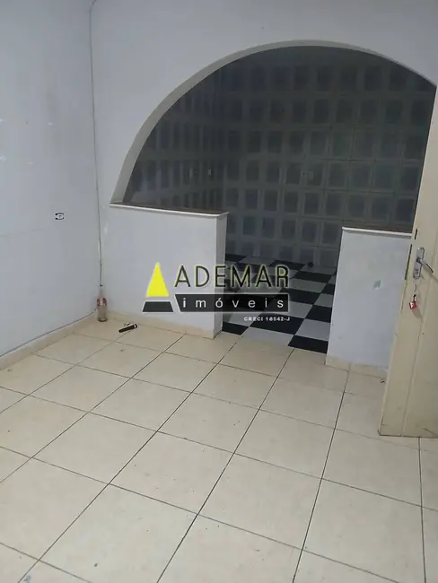 Foto 1 de Casa com 2 quartos à venda, 70m2 em Piraporinha, Diadema - SP