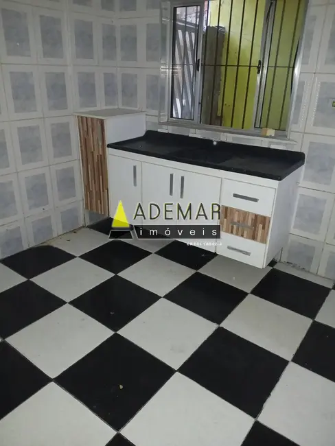 Foto 3 de Casa com 2 quartos à venda, 70m2 em Piraporinha, Diadema - SP