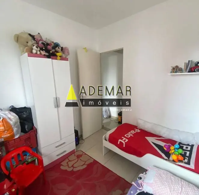 Foto 5 de Apartamento com 2 quartos à venda, 50m2 em Canhema, Diadema - SP