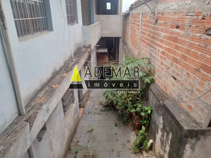 Casa com 5 quartos à venda, 240m2 em Jardim Amália, São Paulo - SP - imagem 8 Foto 8 de Casa com 5 quartos à venda, 240m2 em Jardim Amália, São Paulo - SP