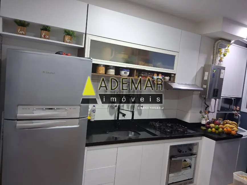 Foto 1 de Apartamento com 2 quartos à venda, 48m2 em Piraporinha, Diadema - SP