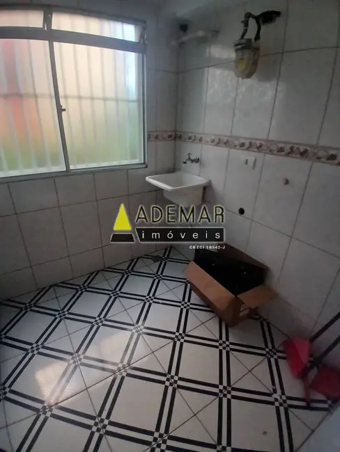 Foto 1 de Casa com 2 quartos para alugar, 40m2 em Conceição, Diadema - SP