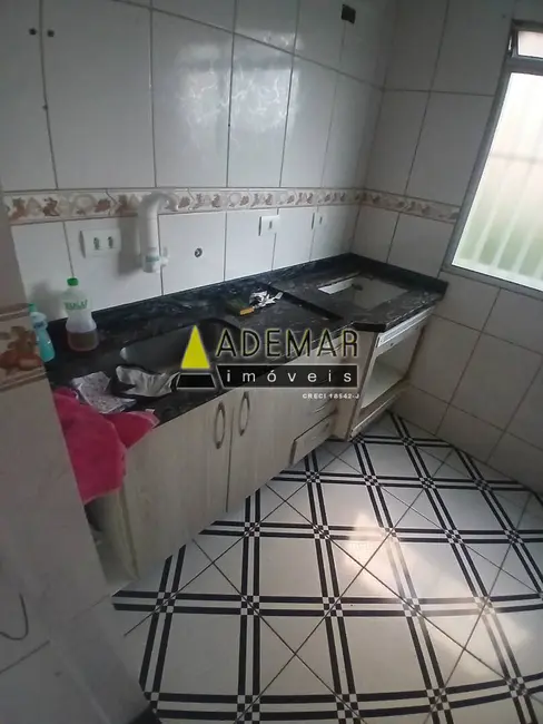 Foto 9 de Casa com 2 quartos para alugar, 40m2 em Conceição, Diadema - SP