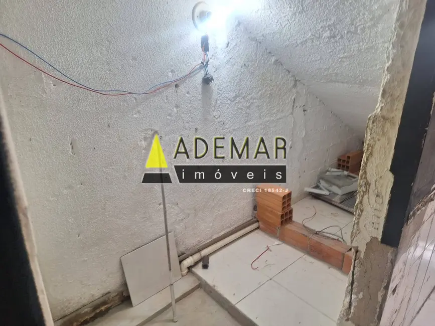 Sala Comercial para alugar, 70m2 em Conceição, Diadema - SP - imagem 4 Foto 4 de Sala Comercial para alugar, 70m2 em Conceição, Diadema - SP