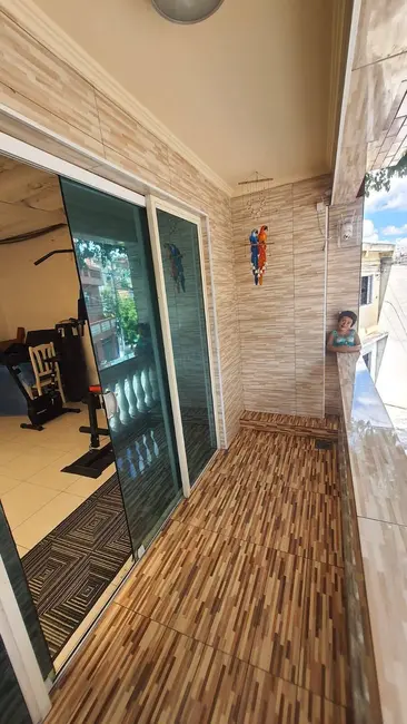 Foto 3 de Casa com 5 quartos à venda, 280m2 em Jardim Luso, São Paulo - SP