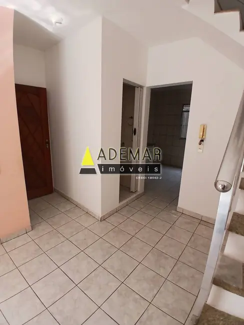 Foto 2 de Casa com 2 quartos à venda, 160m2 em Serraria, Diadema - SP