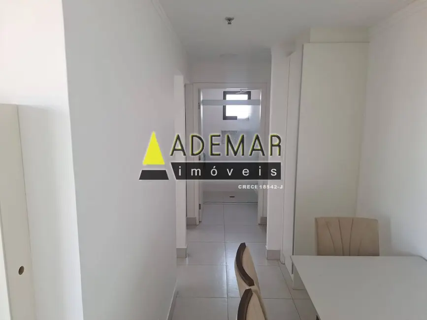 Foto 4 de Apartamento com 2 quartos para alugar, 52m2 em Vila Olímpia, São Paulo - SP