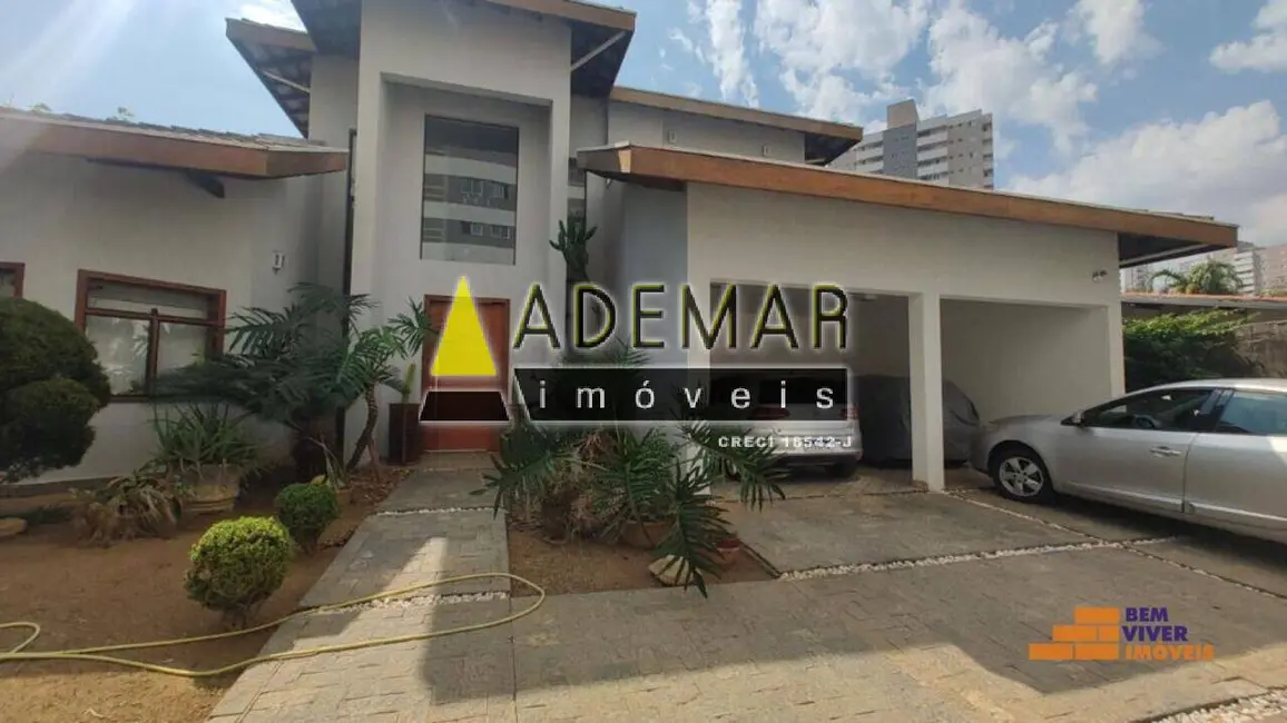 Foto 1 de Casa com 4 quartos à venda em Jardim das Nações, Taubate - SP