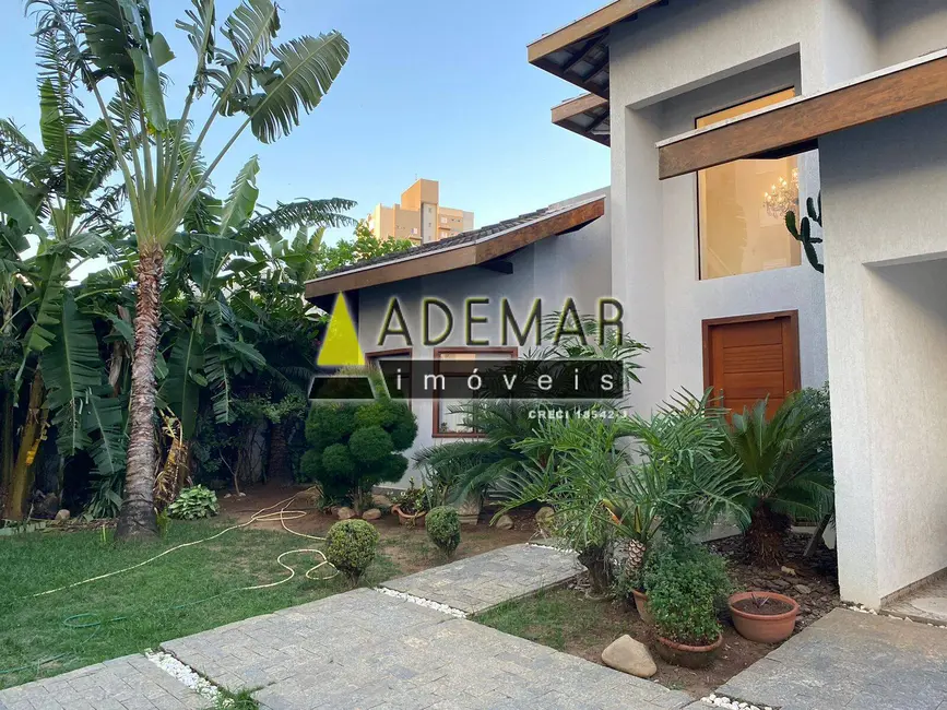 Foto 3 de Casa com 4 quartos à venda em Jardim das Nações, Taubate - SP