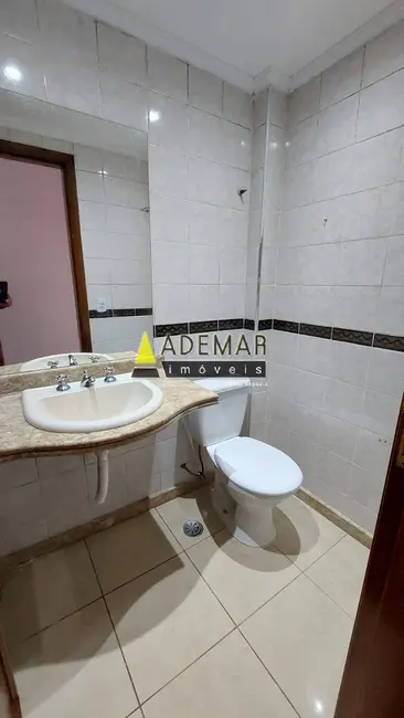 Casa com 3 quartos à venda em Vila Constança, São Paulo - SP - imagem 4 Foto 4 de Casa com 3 quartos à venda em Vila Constança, São Paulo - SP