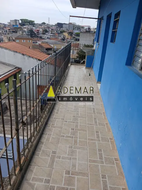 Foto 2 de Casa com 2 quartos para alugar, 90m2 em Vila Nogueira, Diadema - SP