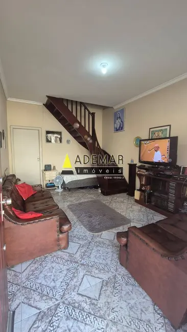 Foto 1 de Casa com 3 quartos à venda em Vila Santa Clara, São Paulo - SP