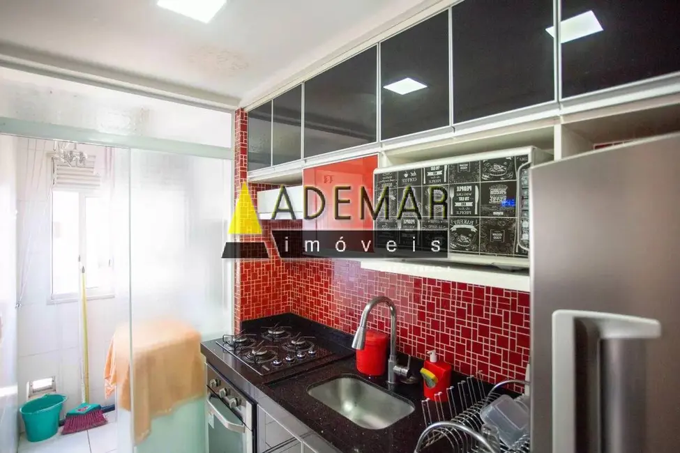 Foto 1 de Apartamento com 2 quartos à venda, 44m2 em Canhema, Diadema - SP