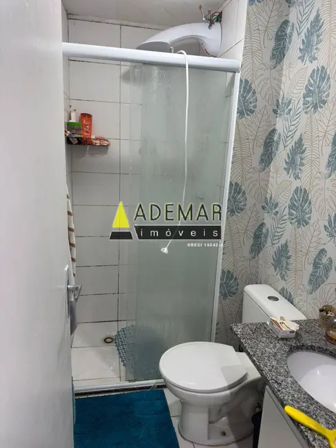 Foto 5 de Apartamento com 2 quartos à venda, 44m2 em Canhema, Diadema - SP