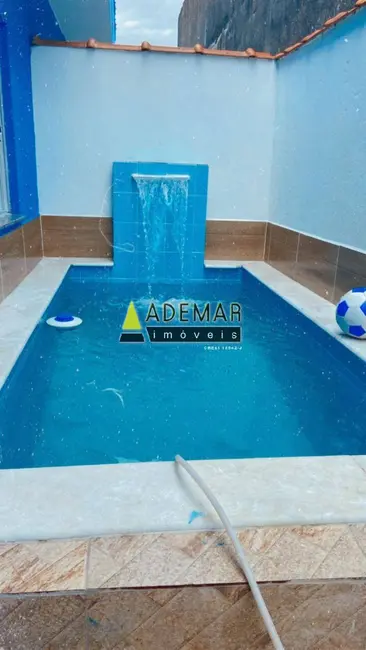 Foto 1 de Casa com 2 quartos à venda em Itanhaem - SP