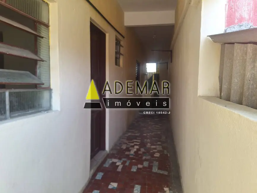 Casa com 1 quarto para alugar, 50m2 em Eldorado, Diadema - SP - imagem 8 Foto 8 de Casa com 1 quarto para alugar, 50m2 em Eldorado, Diadema - SP