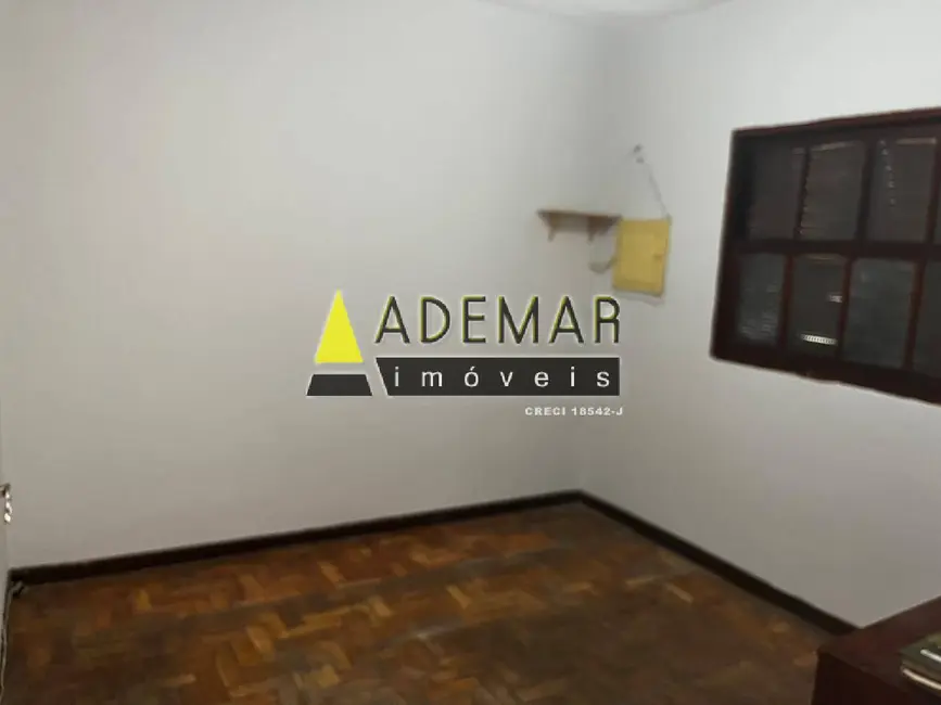 Foto 2 de Casa com 6 quartos à venda e para alugar, 250m2 em Eldorado, Diadema - SP
