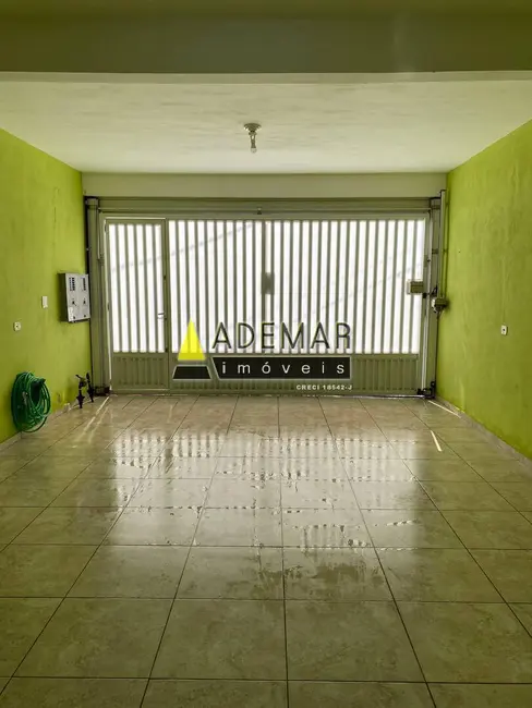 Foto 1 de Casa com 4 quartos à venda em Piraporinha, Diadema - SP