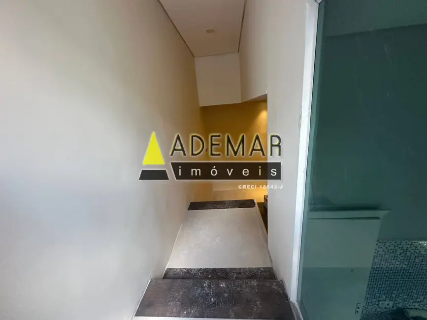 Foto 4 de Casa à venda, 350m2 em Casa Grande, Diadema - SP