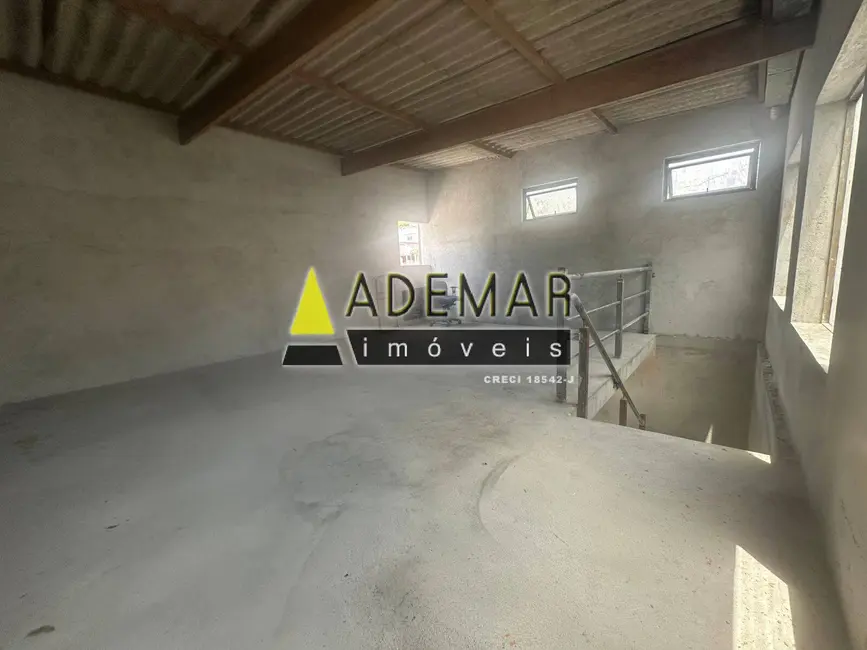 Foto 1 de Casa à venda, 350m2 em Casa Grande, Diadema - SP