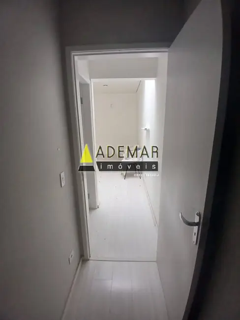 Foto 8 de Casa com 3 quartos à venda, 250m2 em Taboão, Diadema - SP