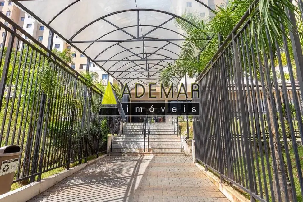 Foto 2 de Apartamento com 2 quartos à venda e para alugar, 43m2 em Canhema, Diadema - SP