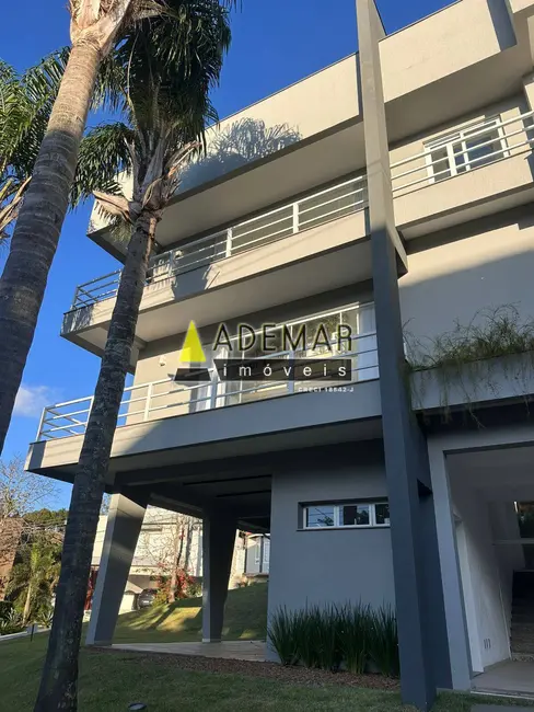 Casa com 4 quartos à venda e para alugar, 560m2 em Parque Terra Nova II, Sao Bernardo Do Campo - SP - imagem 2 Foto 2 de Casa com 4 quartos à venda e para alugar, 560m2 em Parque Terra Nova II, Sao Bernardo Do Campo - SP
