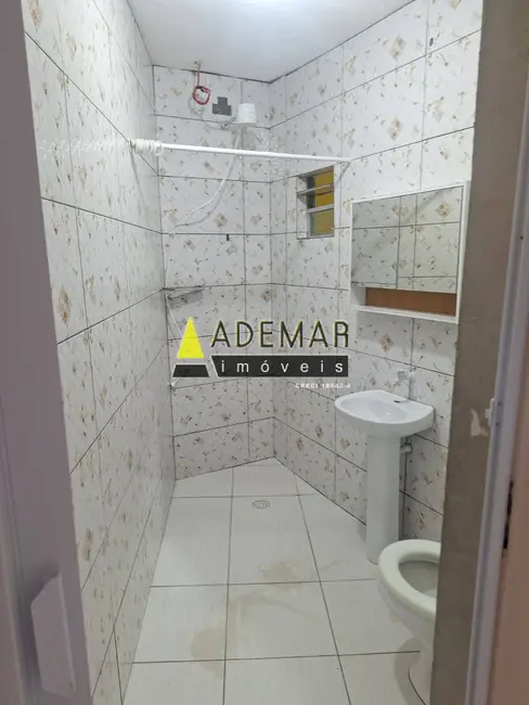 Casa com 2 quartos para alugar, 55m2 em Eldorado, Diadema - SP - imagem 2 Foto 2 de Casa com 2 quartos para alugar, 55m2 em Eldorado, Diadema - SP