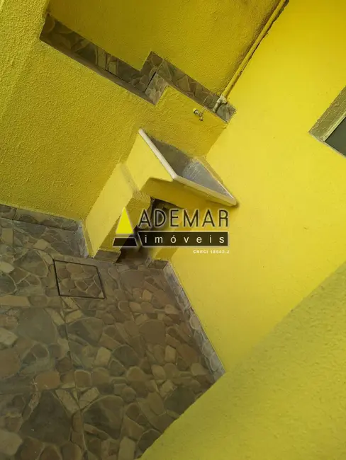 Foto 1 de Casa com 1 quarto para alugar, 45m2 em Eldorado, Diadema - SP