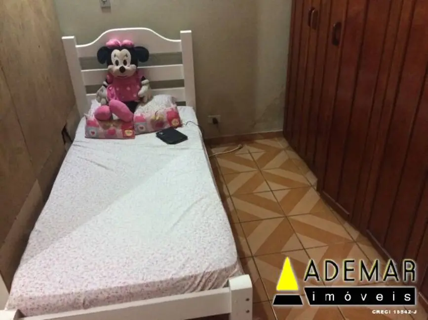 Foto 3 de Casa com 3 quartos à venda, 200m2 em Diadema - SP