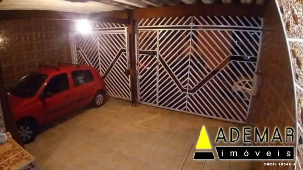 Casa com 2 quartos à venda, 250m2 em Inamar, Diadema - SP - imagem 6 Foto 6 de Casa com 2 quartos à venda, 250m2 em Inamar, Diadema - SP