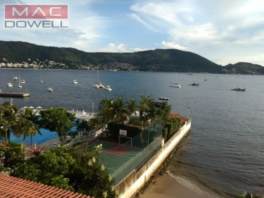 Foto 4 de Casa com 4 quartos à venda, 519m2 em Niteroi - RJ