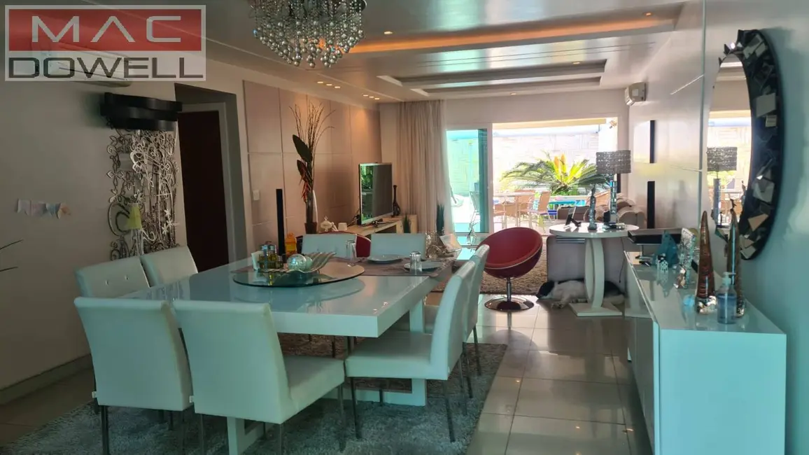 Casa com 3 quartos à venda, 360m2 em Niteroi - RJ - imagem 6 Foto 6 de Casa com 3 quartos à venda, 360m2 em Niteroi - RJ