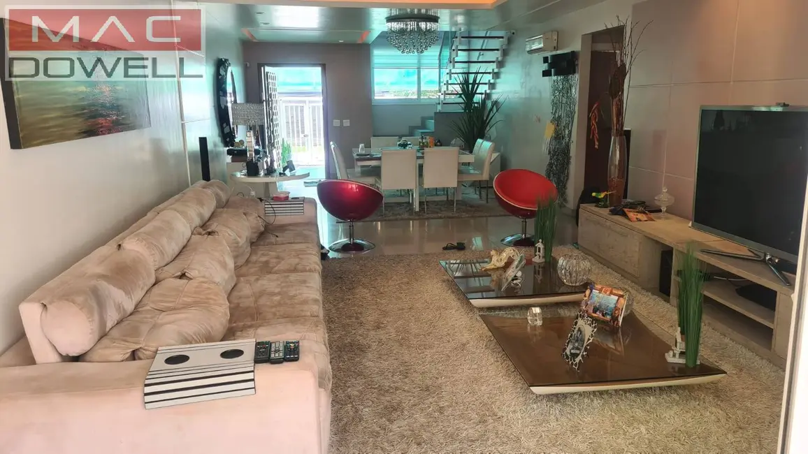 Casa com 3 quartos à venda, 360m2 em Niteroi - RJ - imagem 7 Foto 7 de Casa com 3 quartos à venda, 360m2 em Niteroi - RJ