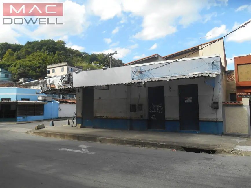 Foto 2 de Casa com 2 quartos à venda, 360m2 em Niteroi - RJ