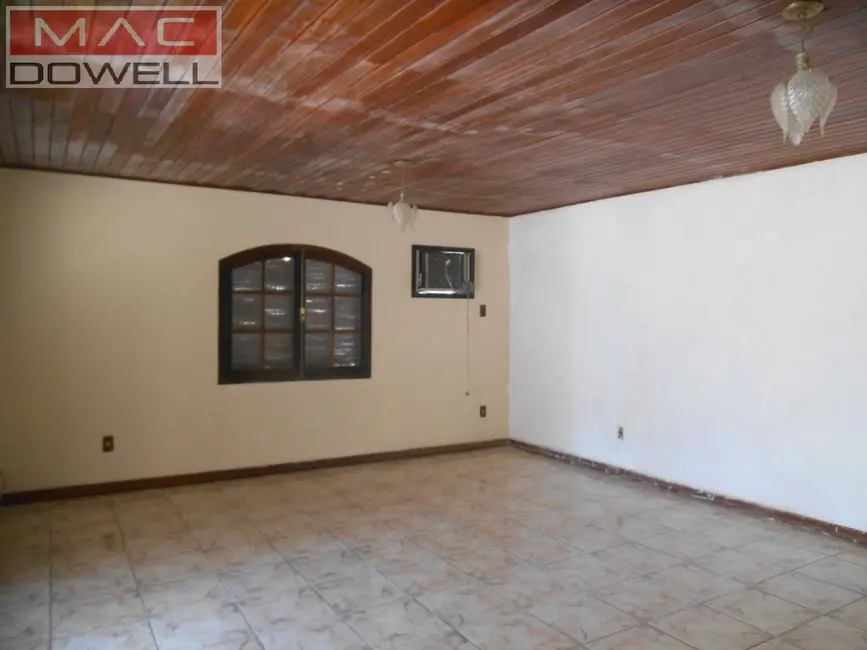 Foto 6 de Casa com 2 quartos à venda, 360m2 em Niteroi - RJ