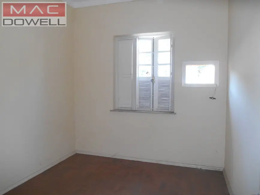 Casa com 8 quartos à venda, 476m2 em Niteroi - RJ - imagem 4 Foto 4 de Casa com 8 quartos à venda, 476m2 em Niteroi - RJ