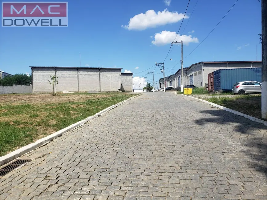 Armazém / Galpão à venda e para alugar, 450m2 em Sao Goncalo - RJ - imagem 4 Foto 4 de Armazém / Galpão à venda e para alugar, 450m2 em Sao Goncalo - RJ