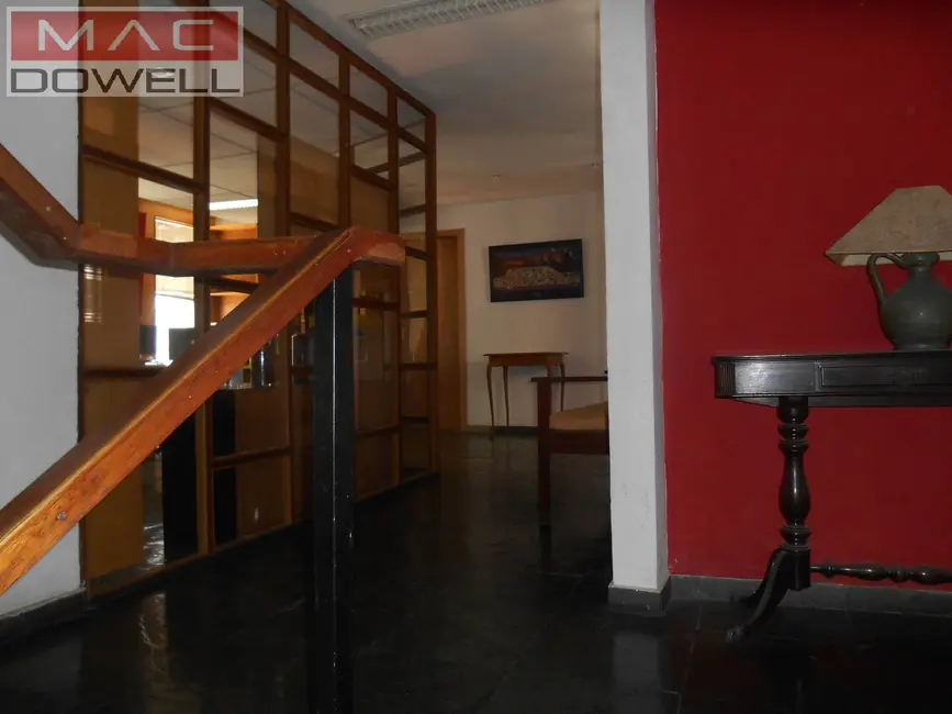 Casa com 3 quartos à venda, 312m2 em Laranjeiras, Rio De Janeiro - RJ - imagem 4 Foto 4 de Casa com 3 quartos à venda, 312m2 em Laranjeiras, Rio De Janeiro - RJ