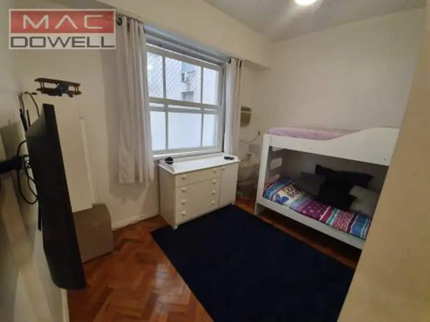 Apartamento com 3 quartos à venda, 137m2 em Rio De Janeiro - RJ - imagem 4 Foto 4 de Apartamento com 3 quartos à venda, 137m2 em Rio De Janeiro - RJ