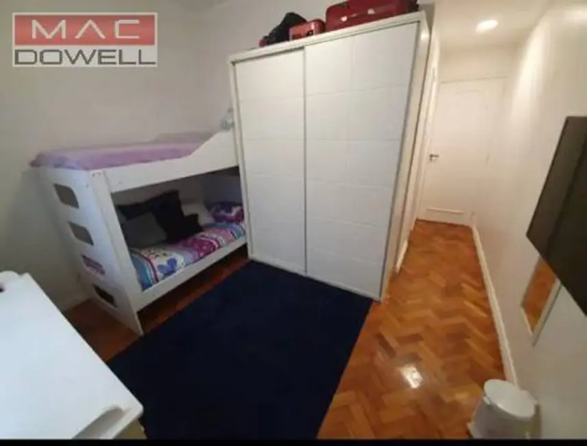 Apartamento com 3 quartos à venda, 137m2 em Rio De Janeiro - RJ - imagem 9 Foto 9 de Apartamento com 3 quartos à venda, 137m2 em Rio De Janeiro - RJ